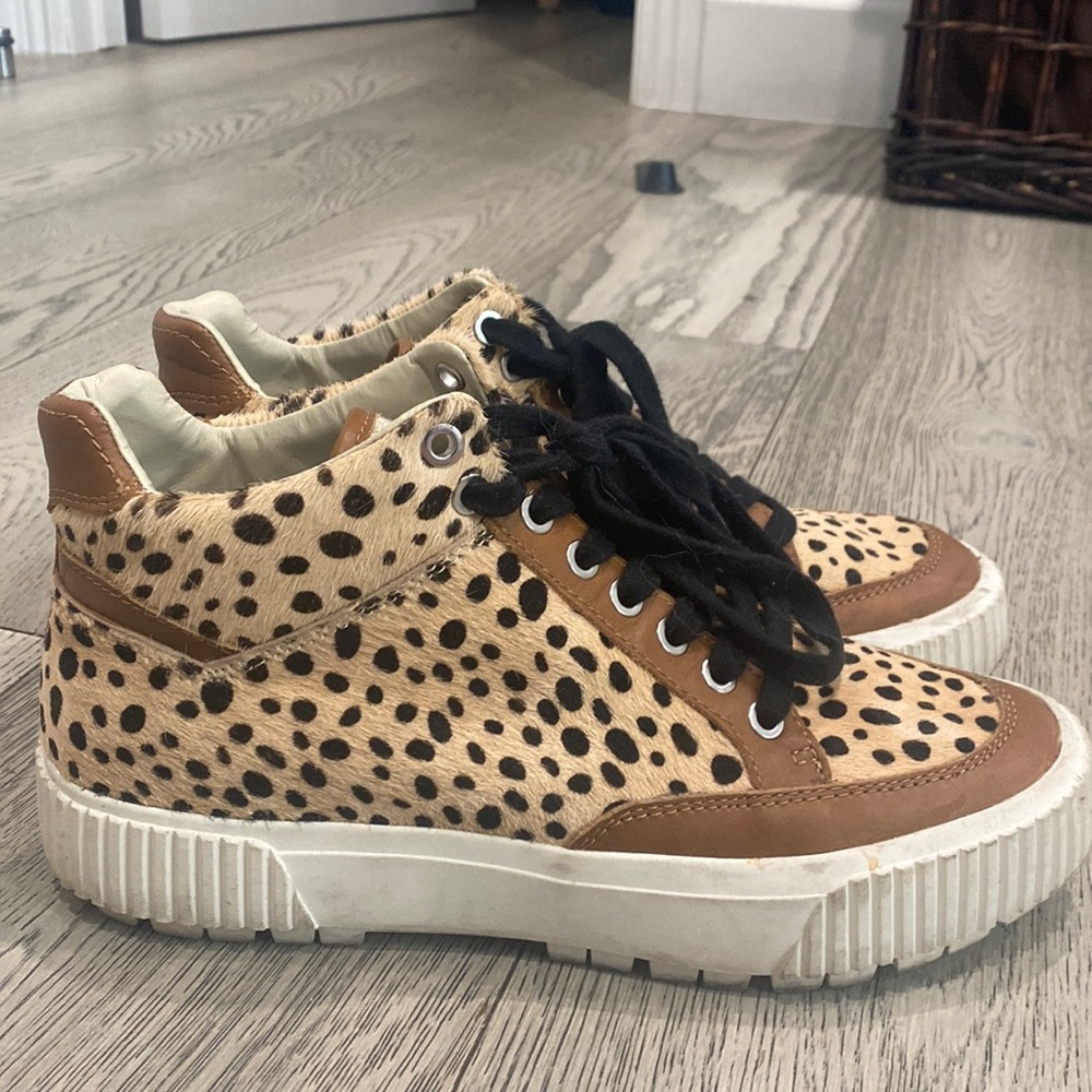 platform cheetah style boots!🐆🐆